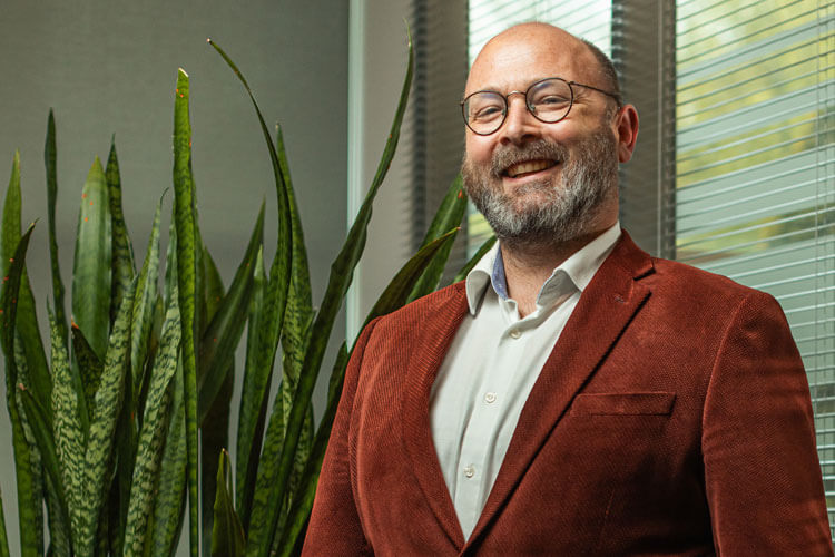 Gregory - Senior Solutions Sales